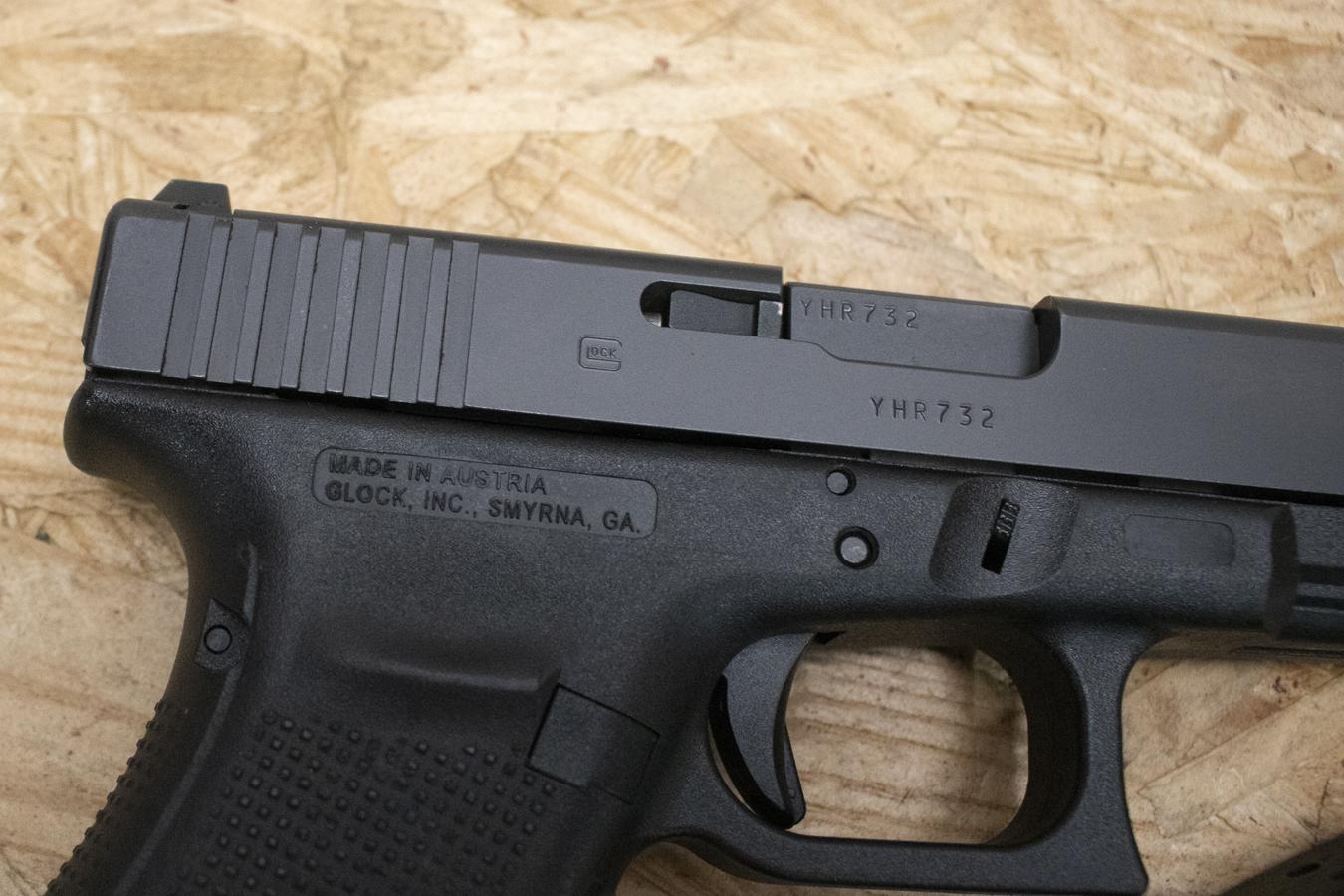 GLOCK 21 Gen4 45ACP Police Trade-In Pistols with Three Magazines